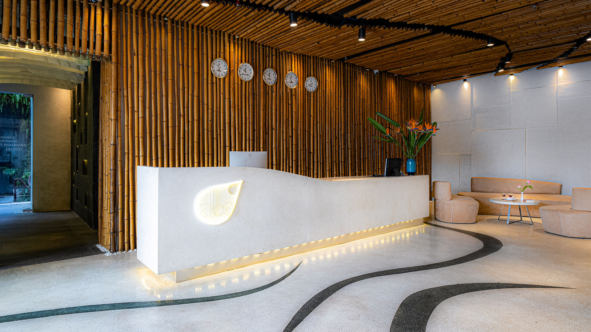 Lễ tân Alba Spa Hotel